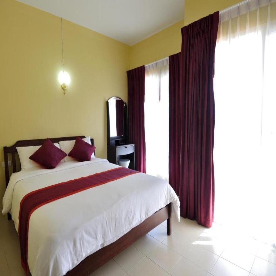 Serene Villa Phuket Chalong Bagian luar foto