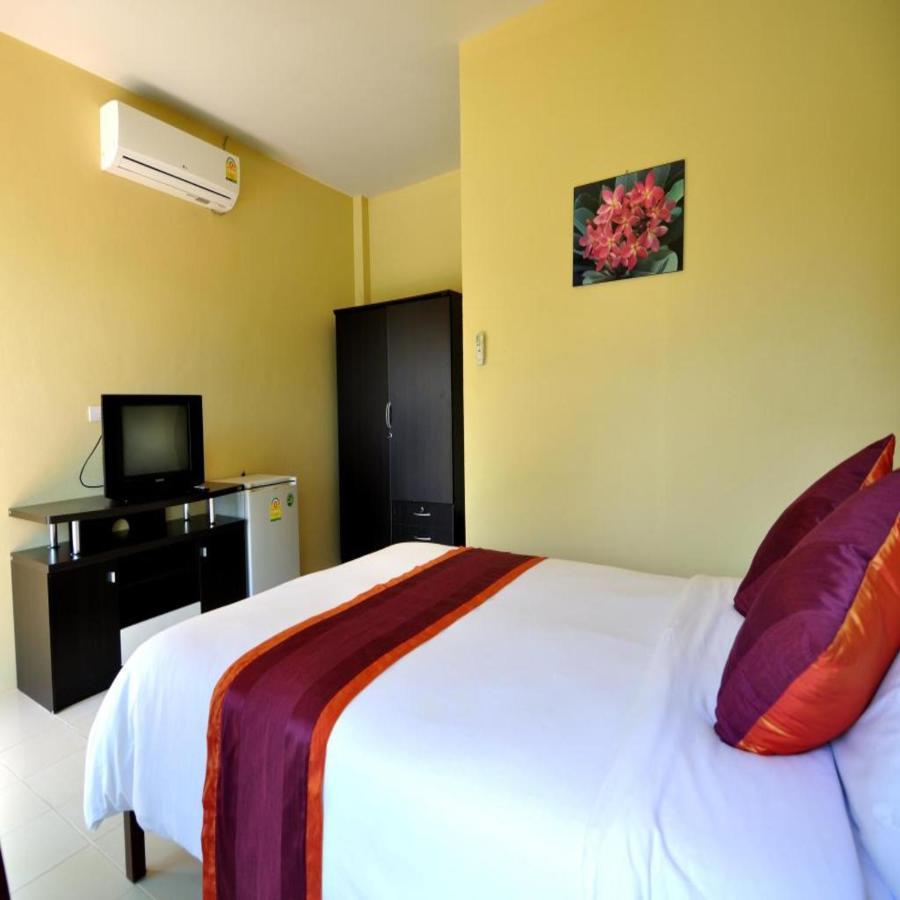 Serene Villa Phuket Chalong Bagian luar foto