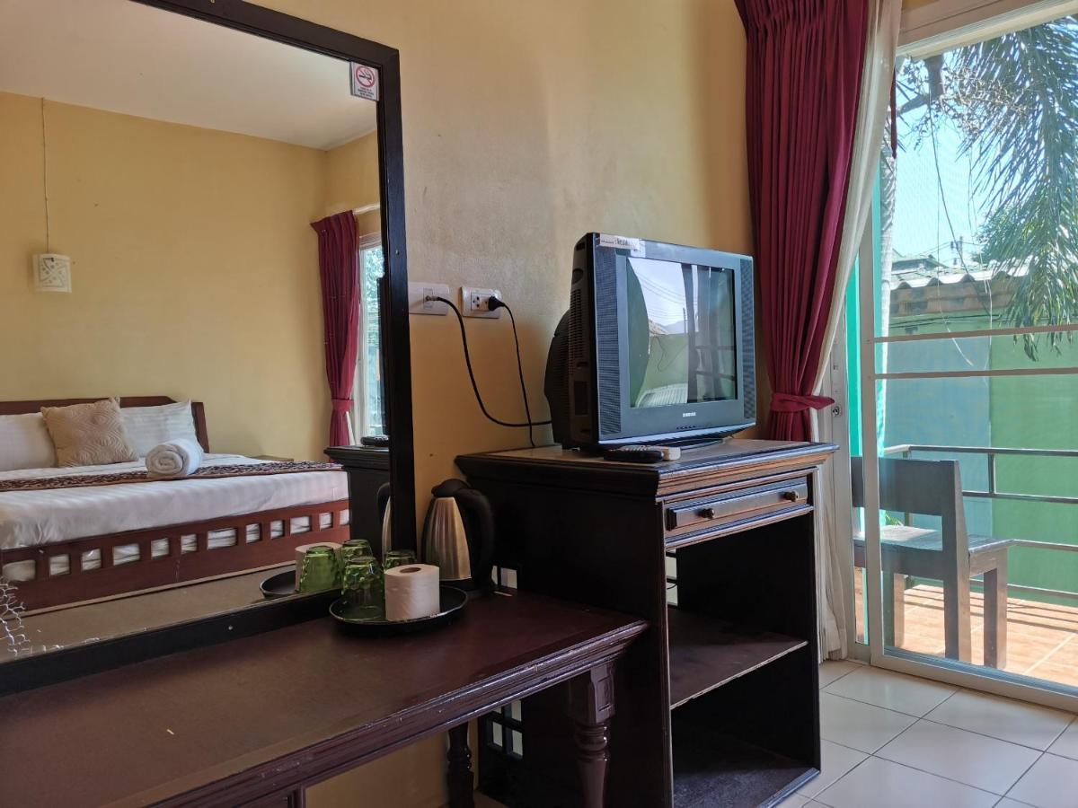 Serene Villa Phuket Chalong Bagian luar foto